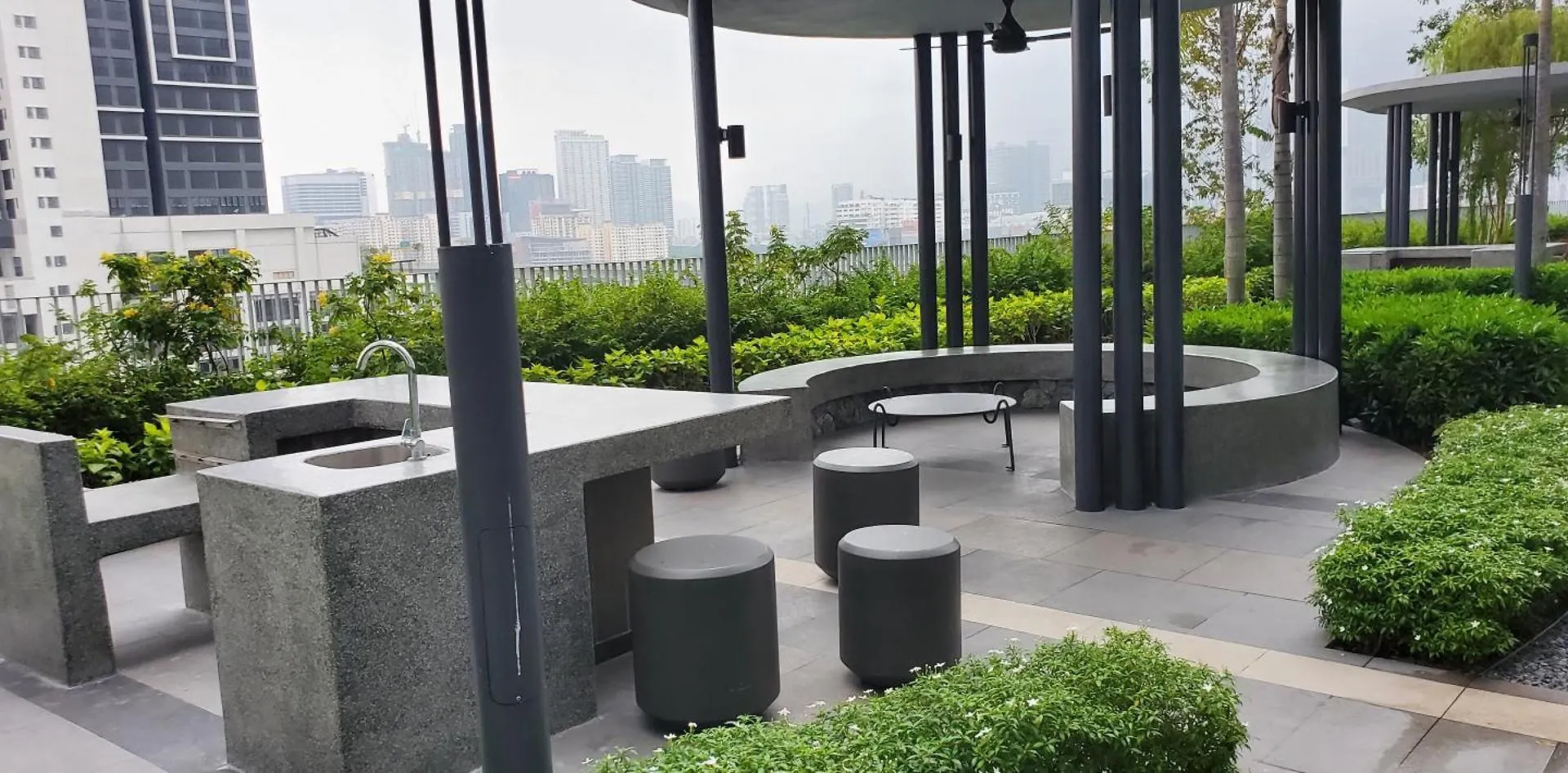 Trion 2 Bedroom Apartment - Tallest Residential Tower Kuala Lumpur