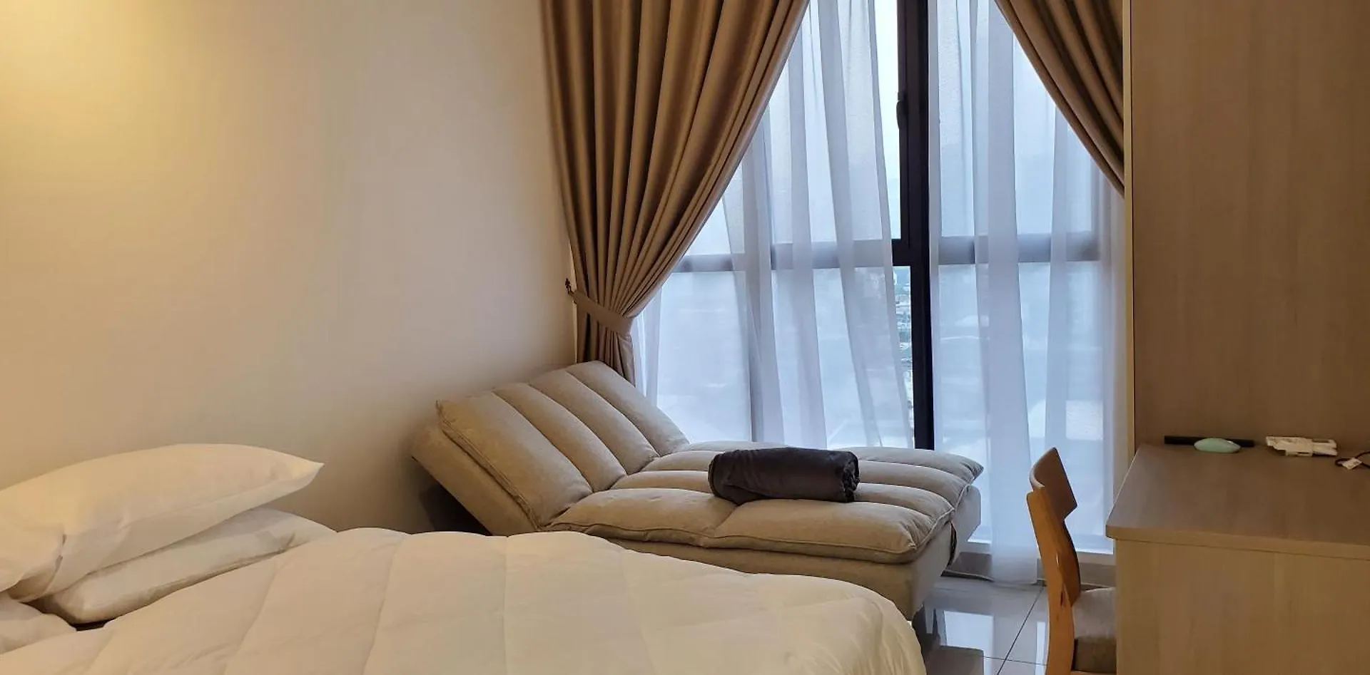 Trion 2 Bedroom Apartment - Tallest Residential Tower Kuala Lumpur