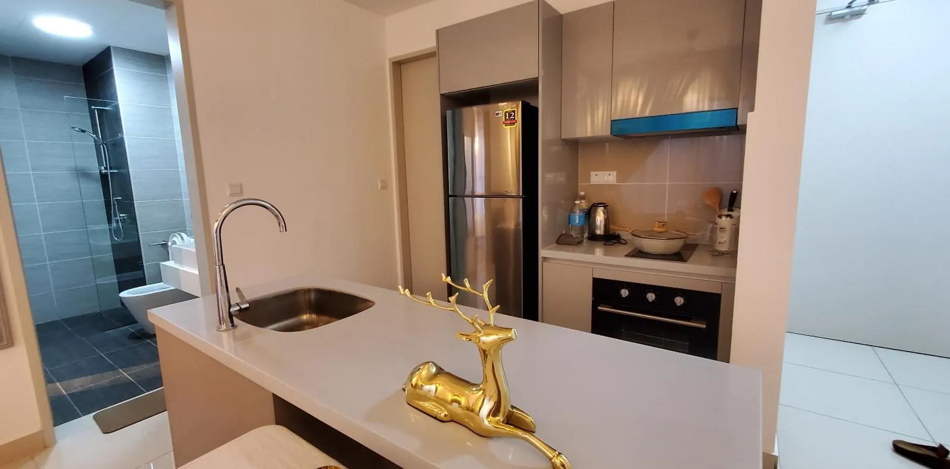 Trion 2 Bedroom Apartment - Tallest Residential Tower Kuala Lumpur