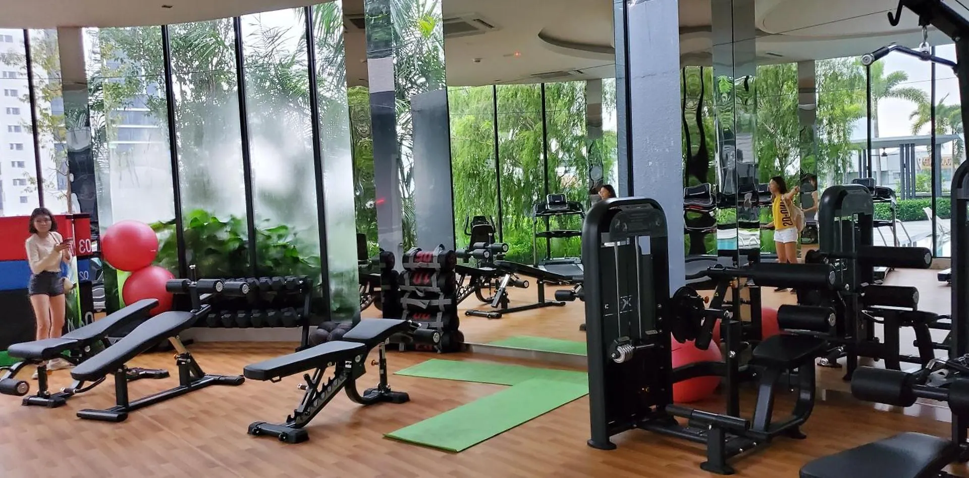 Trion 2 Bedroom Apartment - Tallest Residential Tower Kuala Lumpur